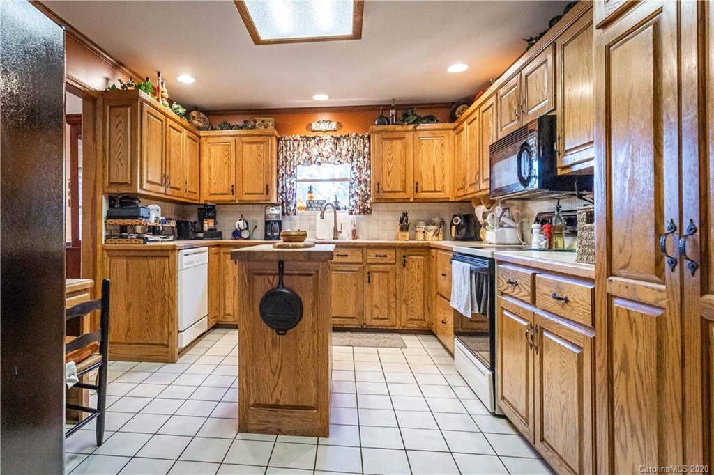 304 La Foret Drive Morganton NC 28655