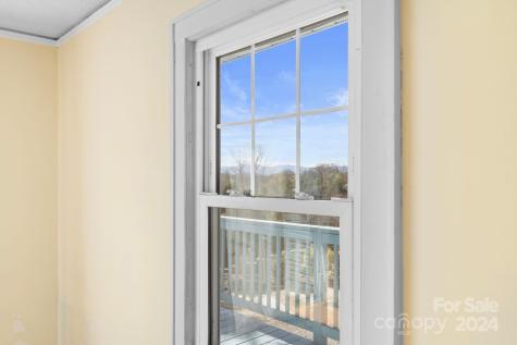 32 Beverly Road W Asheville NC 28806