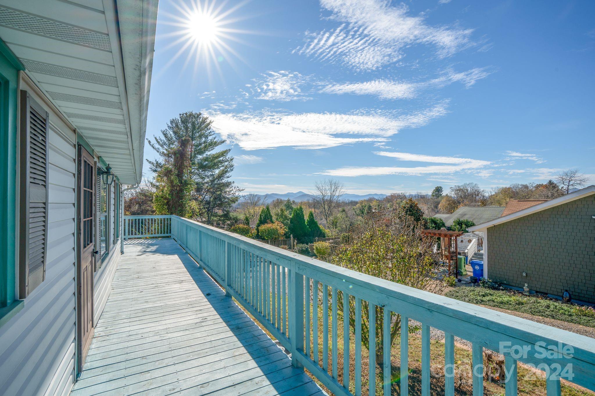 32 Beverly Road W Asheville NC 28806