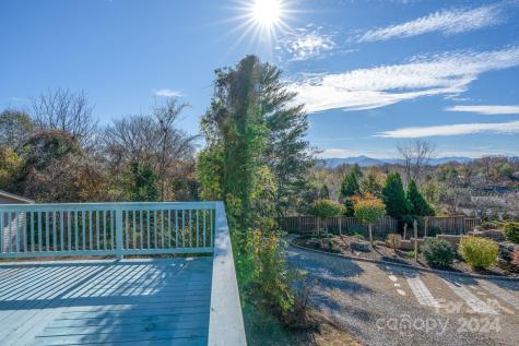 32 Beverly Road W Asheville NC 28806