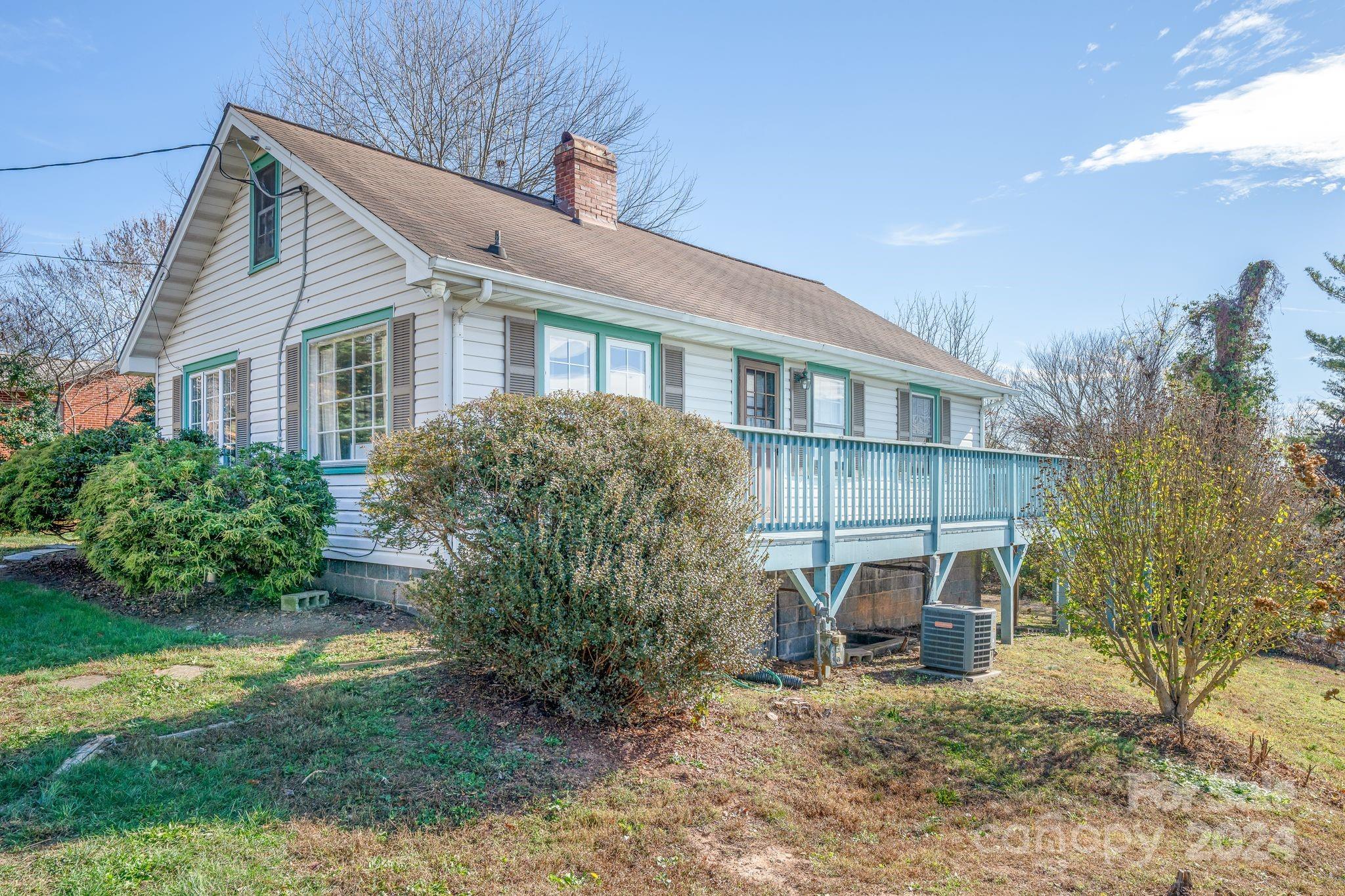 32 Beverly Road W Asheville NC 28806