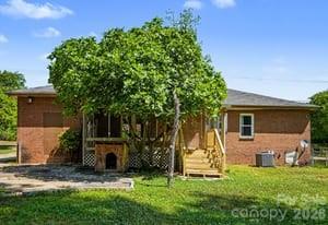 7040 Idlewild Road Charlotte NC 28212