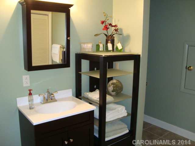 2524 Innsbrook Road Charlotte NC 28226