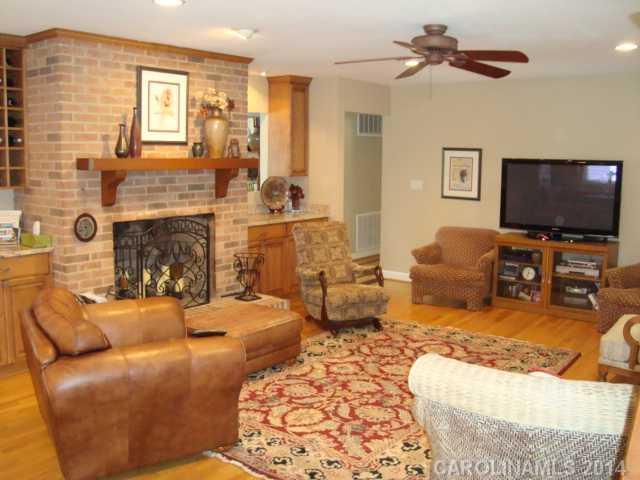 2524 Innsbrook Road Charlotte NC 28226