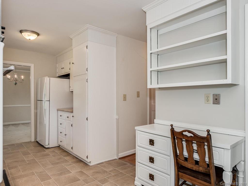 6430 Saint John Lane Charlotte NC 28210