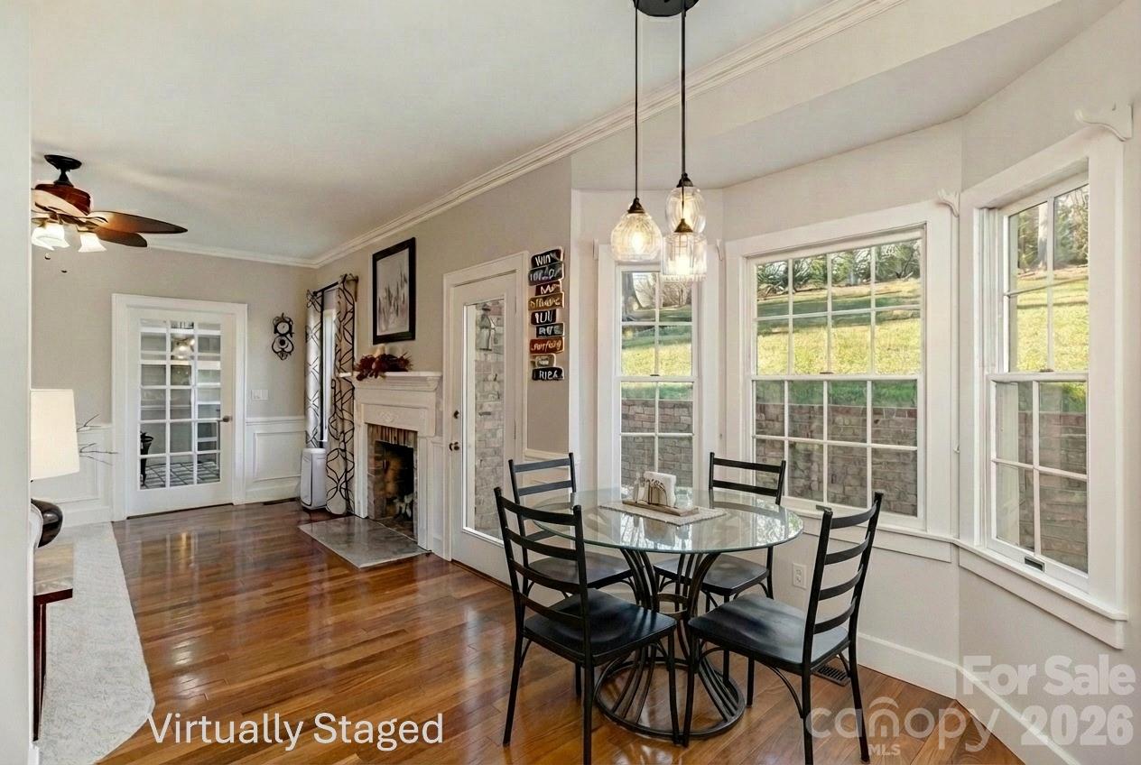 514 Whispering Hills Drive Hendersonville NC 28792