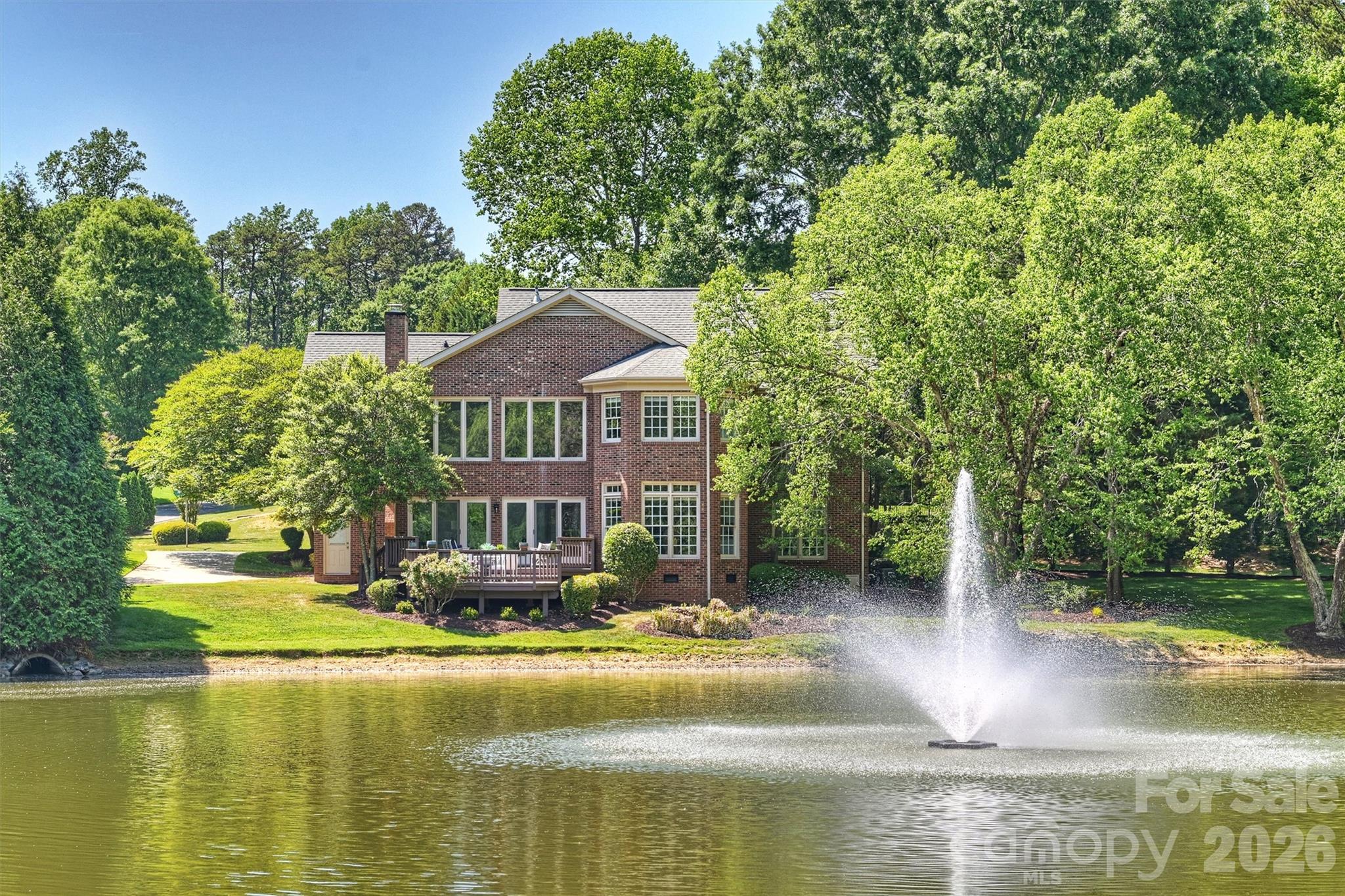 127 Summermore Drive Charlotte NC 28270