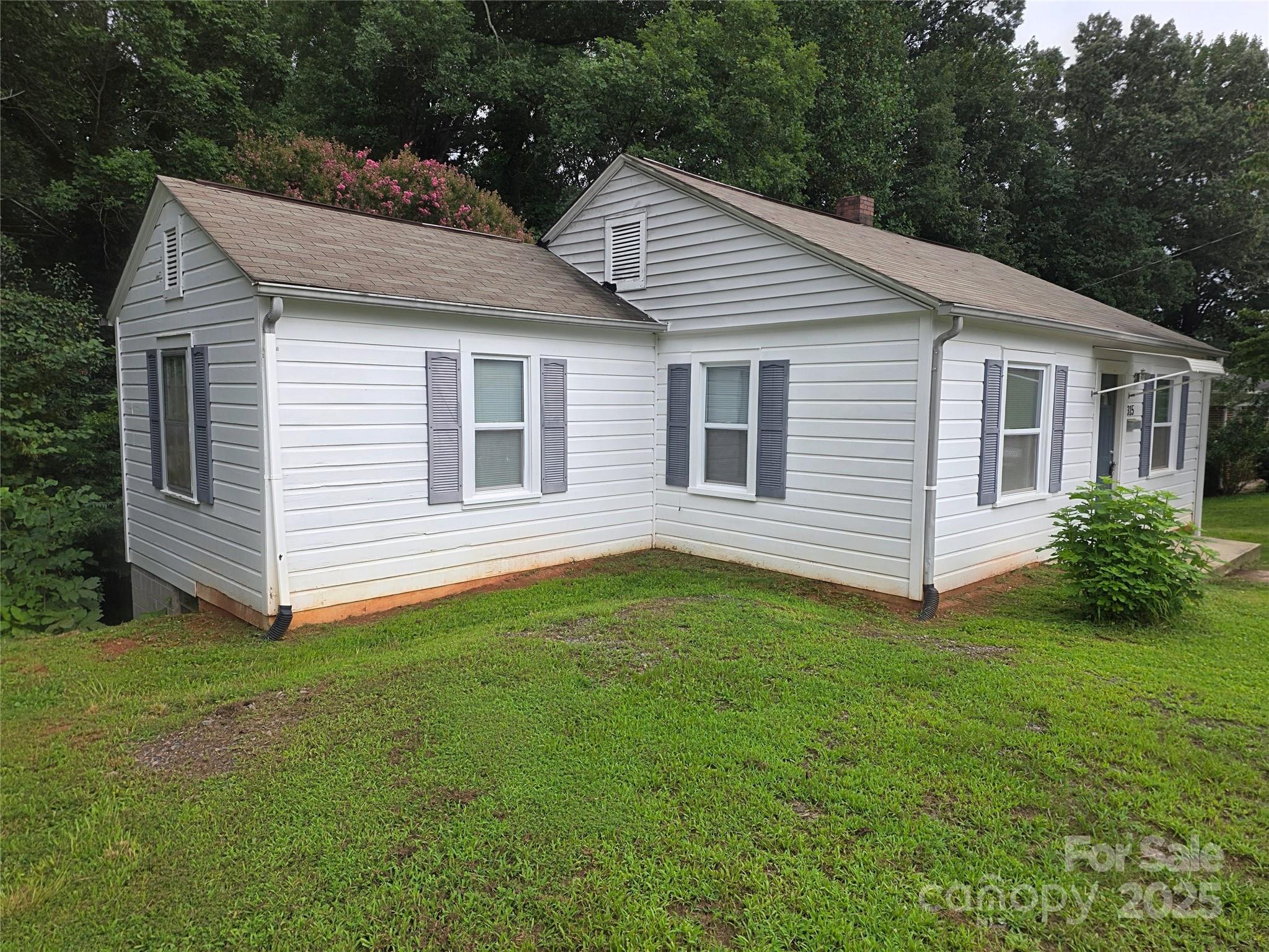 315 Spruce Street SW Lenoir NC 28645