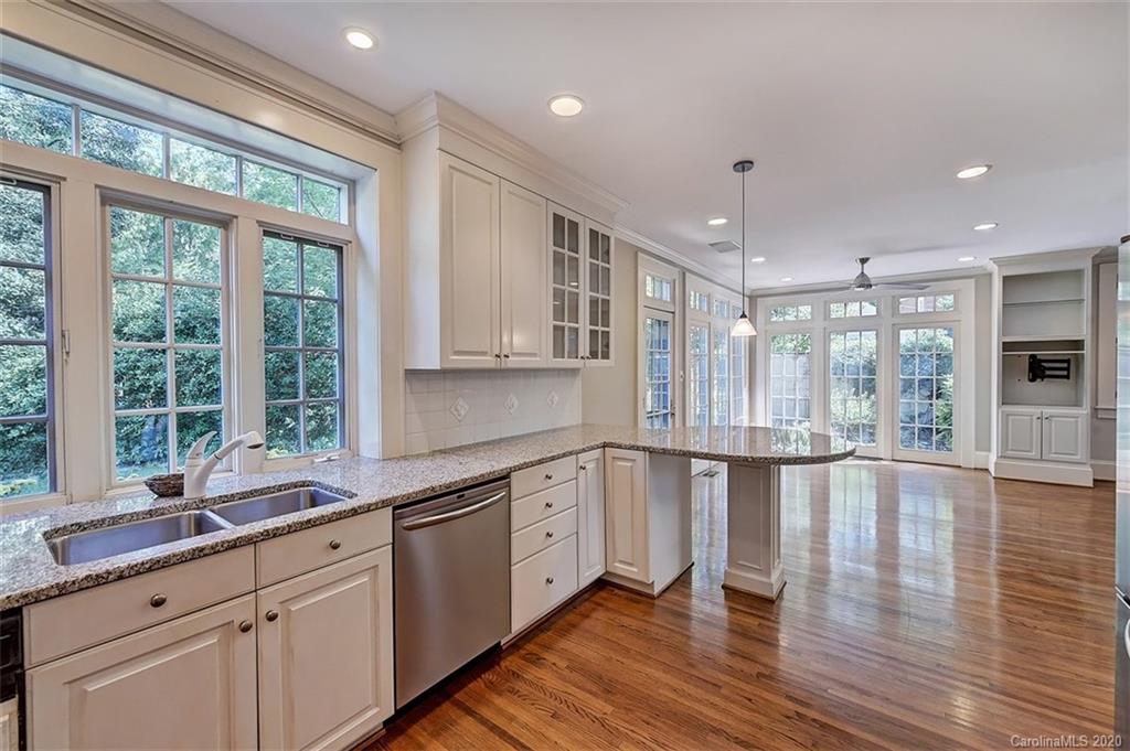 2167 Norton Road Charlotte NC 28207