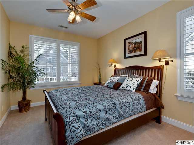 2921 Manor Road Charlotte NC 28209