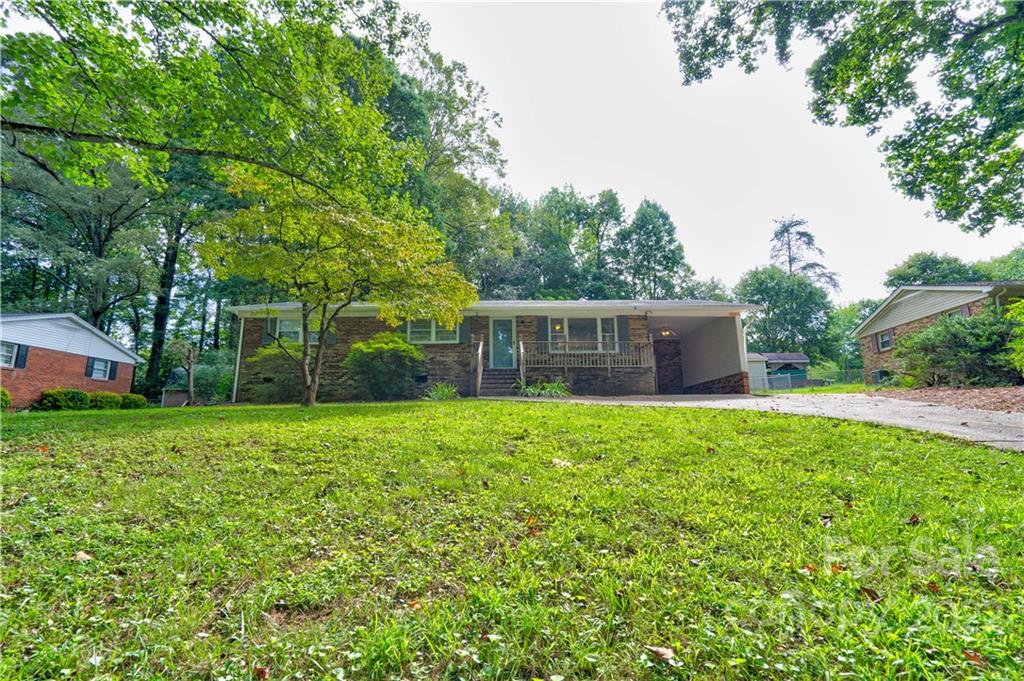 910 Honeywood Lane Gastonia NC 28056