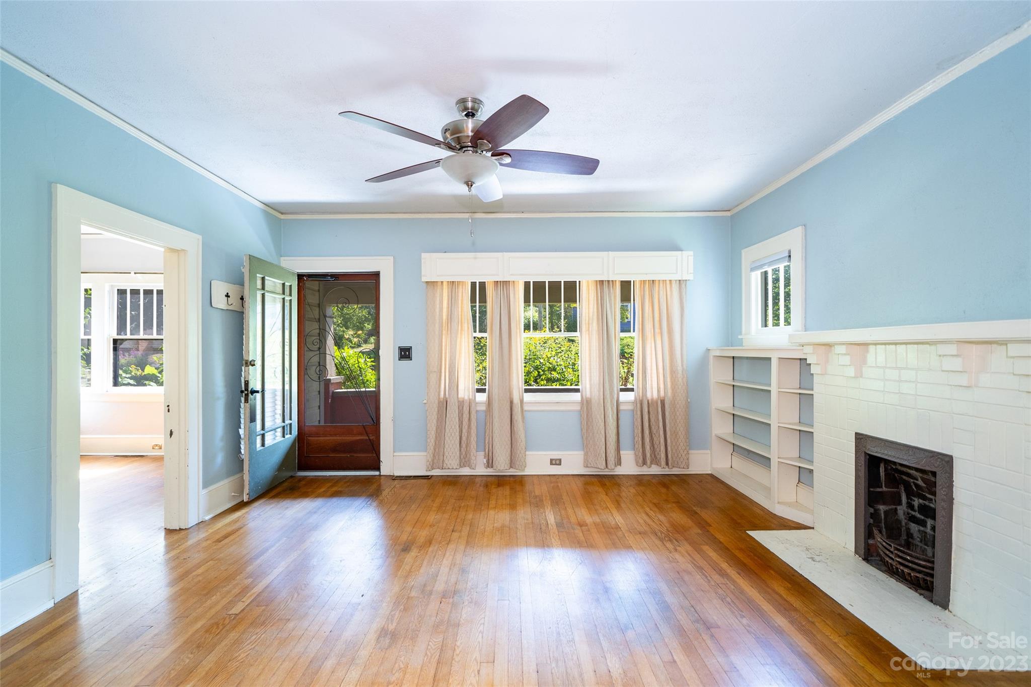 46 Mitchell Avenue Asheville NC 28806