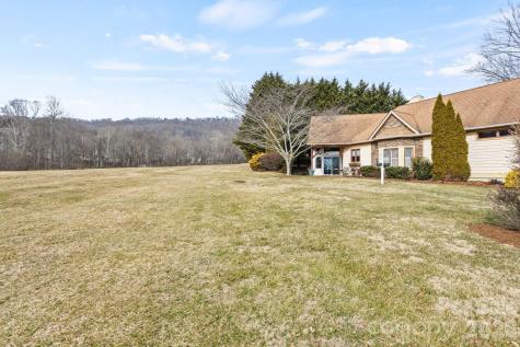 628 Vista Falls Road Mills River NC 28759