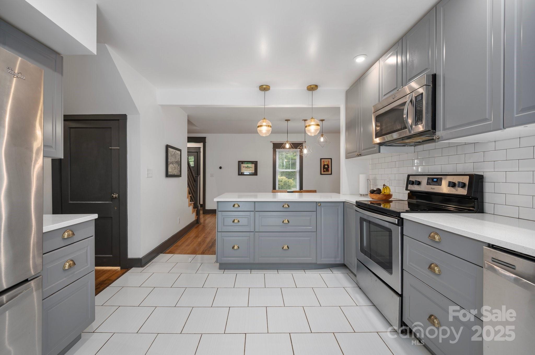 81 Bear Creek Road Asheville NC 28806