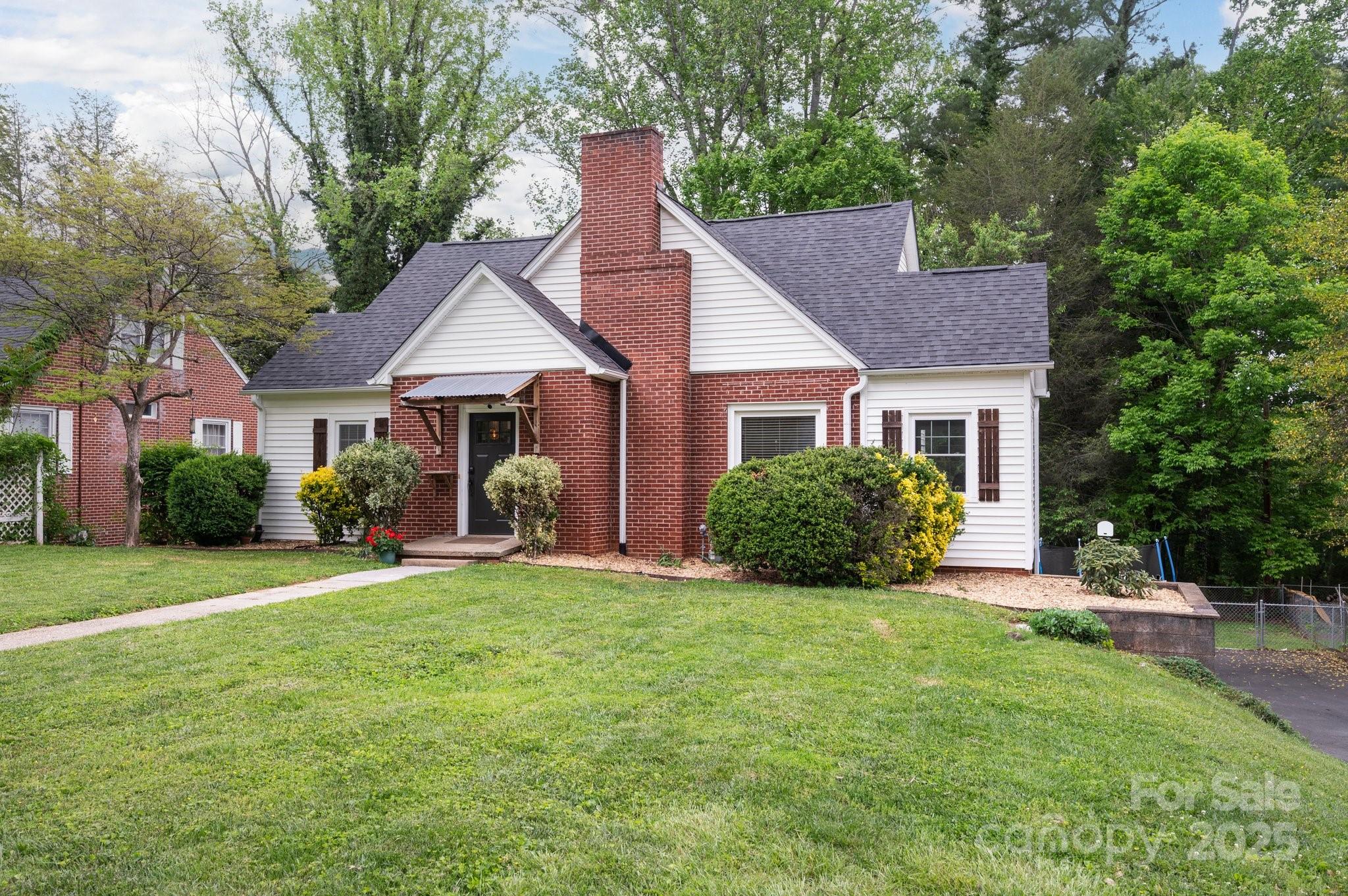 81 Bear Creek Road Asheville NC 28806