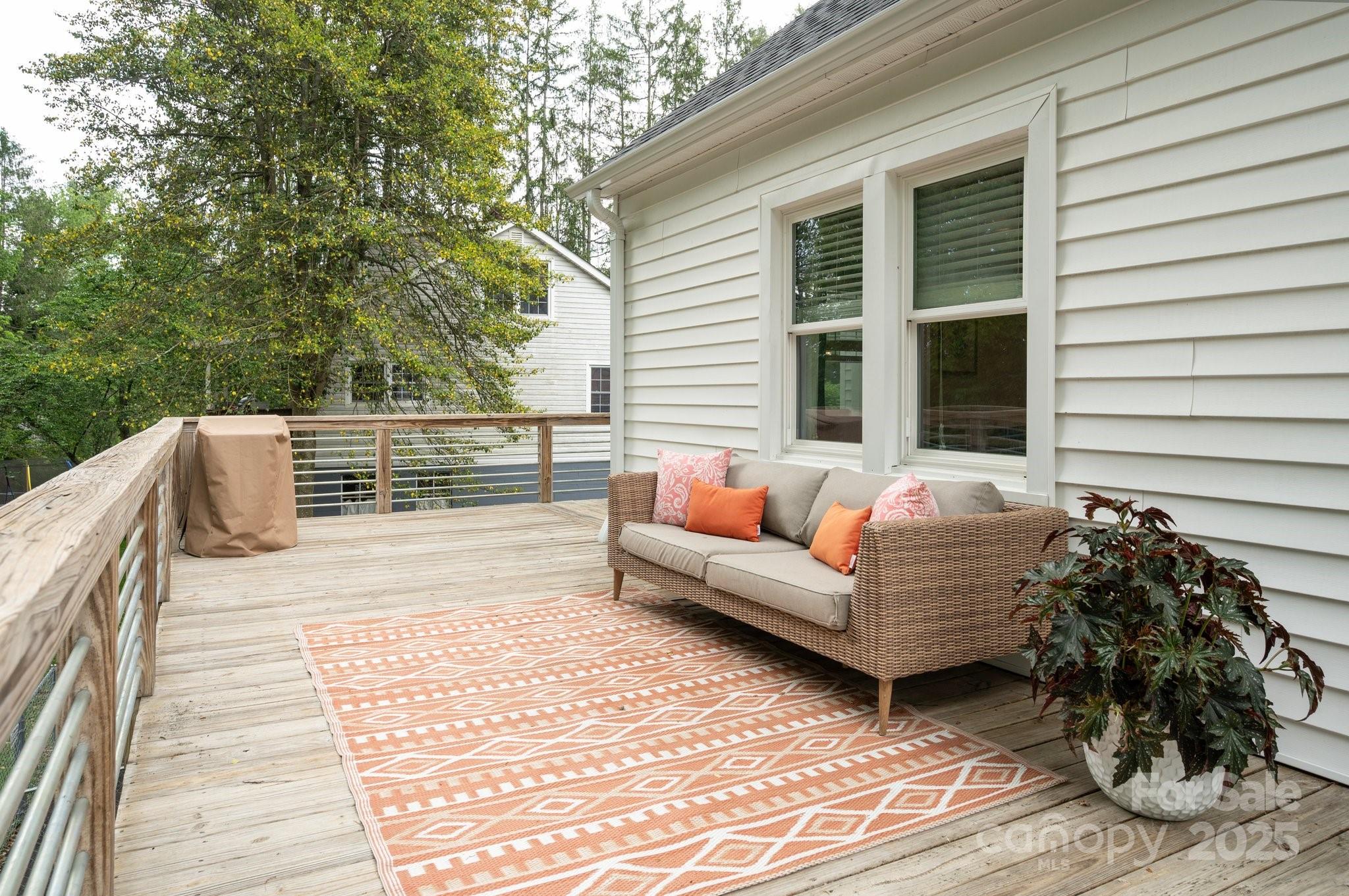 81 Bear Creek Road Asheville NC 28806