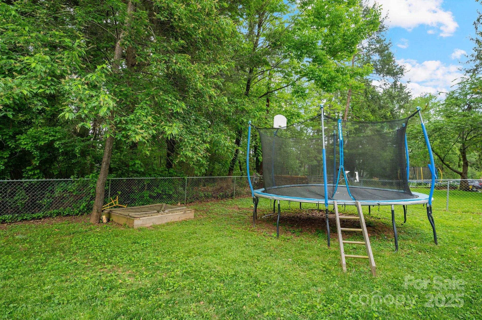 81 Bear Creek Road Asheville NC 28806