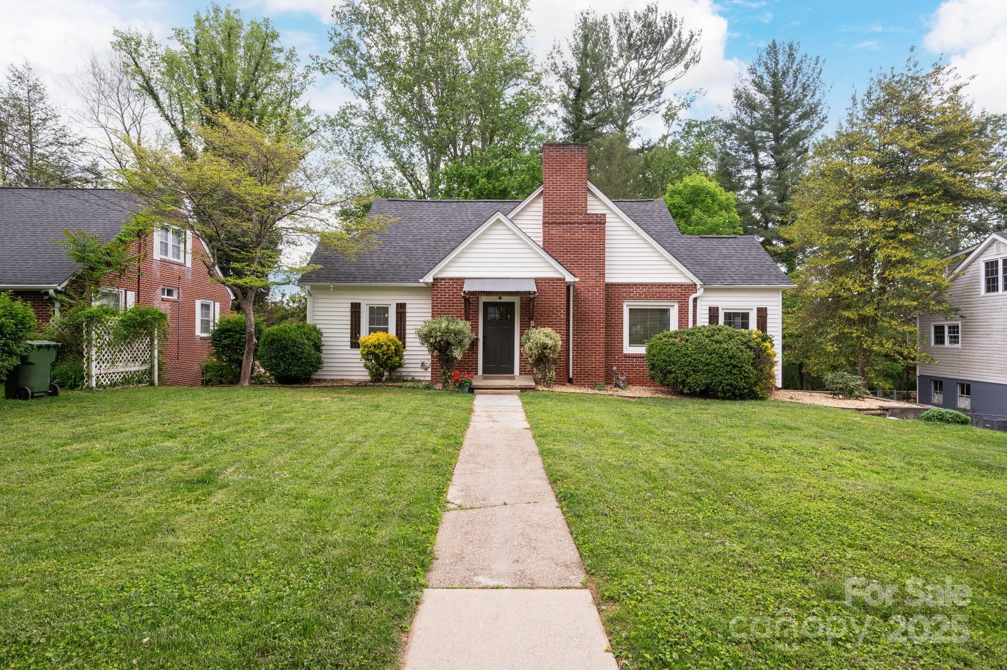 81 Bear Creek Road Asheville NC 28806