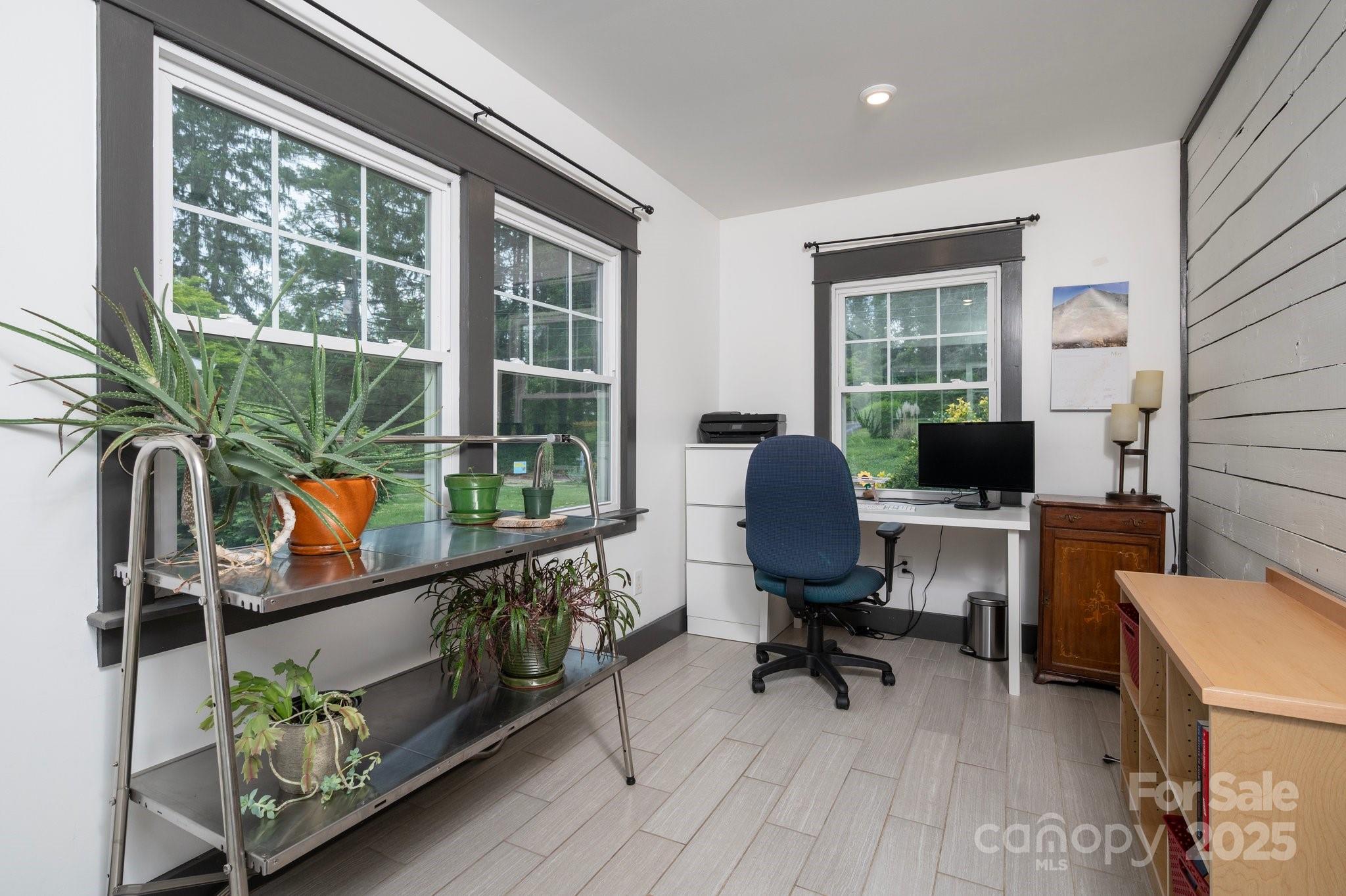 81 Bear Creek Road Asheville NC 28806