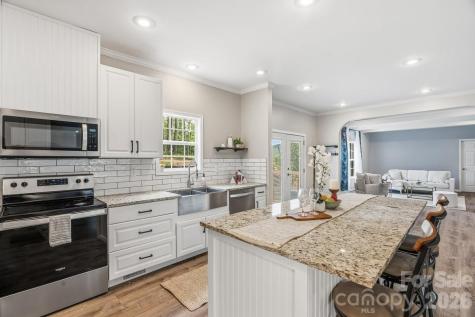 38 Fish Lake Drive Fletcher NC 28732
