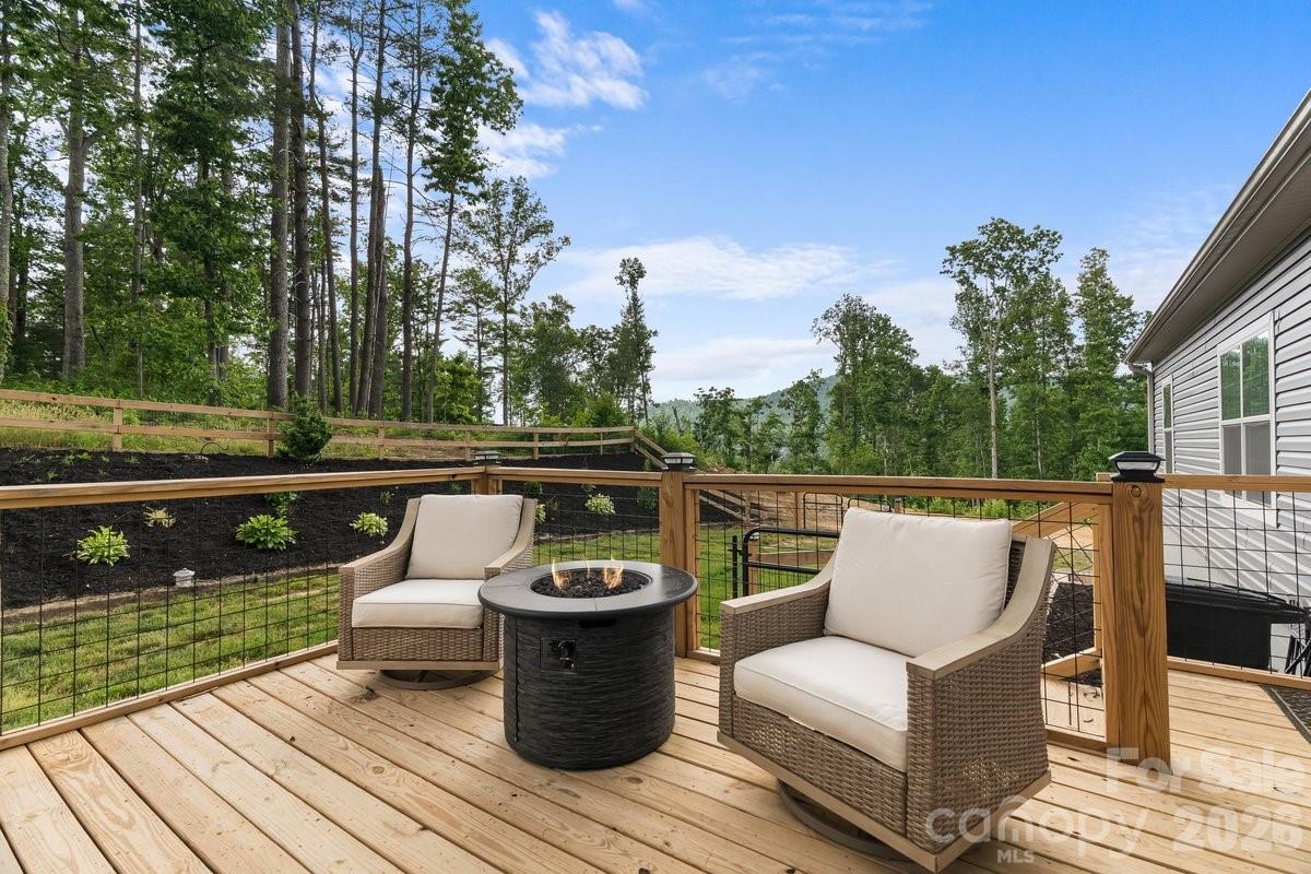 38 Fish Lake Drive Fletcher NC 28732