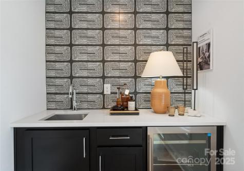 4215 Walker Road Charlotte NC 28211