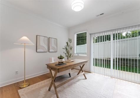 4215 Walker Road Charlotte NC 28211