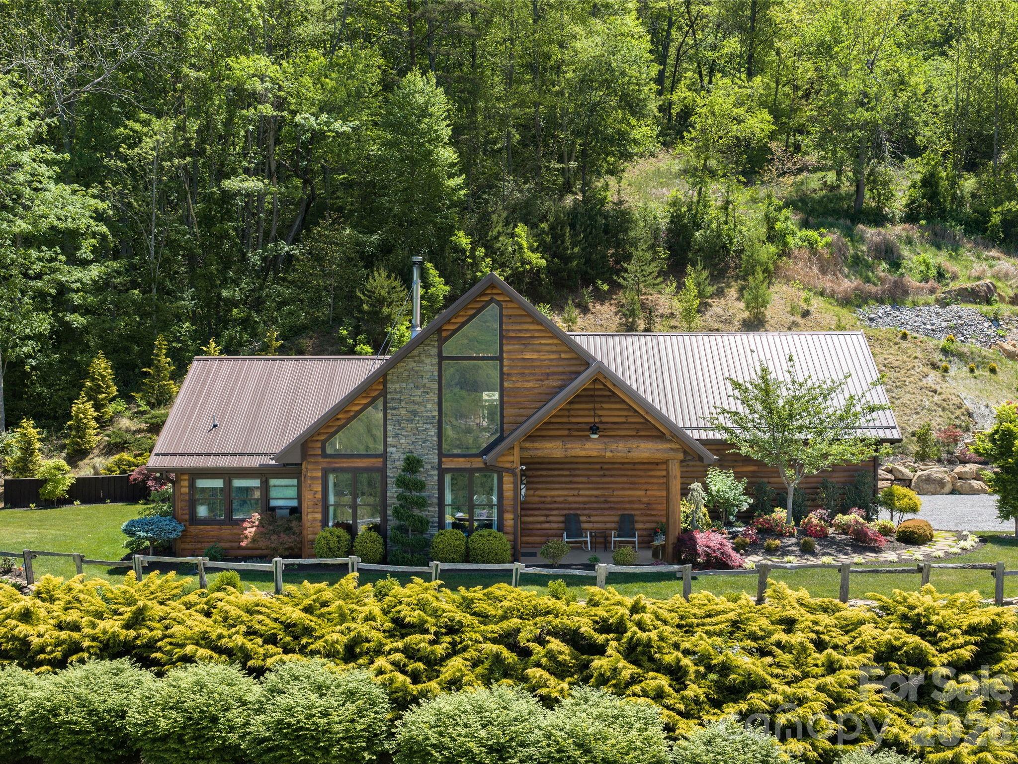 201 Flowering Ridge Canton NC 28716