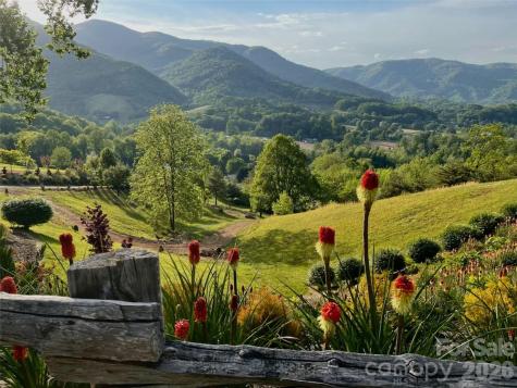 201 Flowering Ridge Canton NC 28716