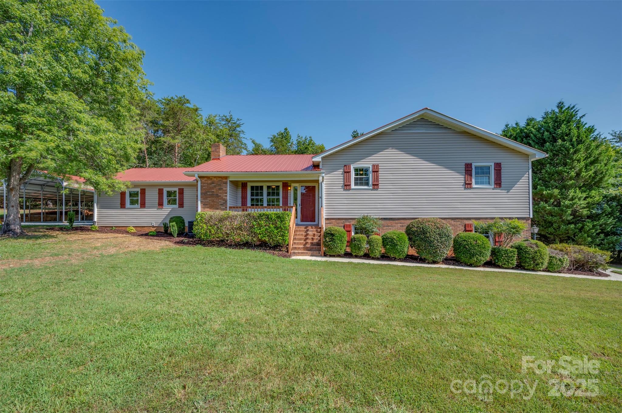 1283 Harris Henrietta Road Forest City NC 28043