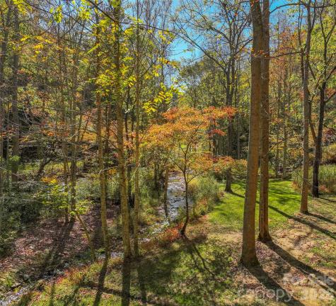 3301 State Highway 197 N Burnsville NC 28714