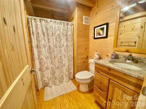 3301 State Highway 197 N Burnsville NC 28714