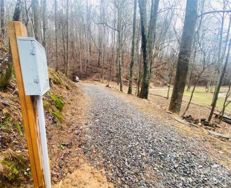 3301 State Highway 197 N Burnsville NC 28714