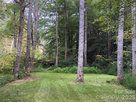 3301 State Highway 197 N Burnsville NC 28714