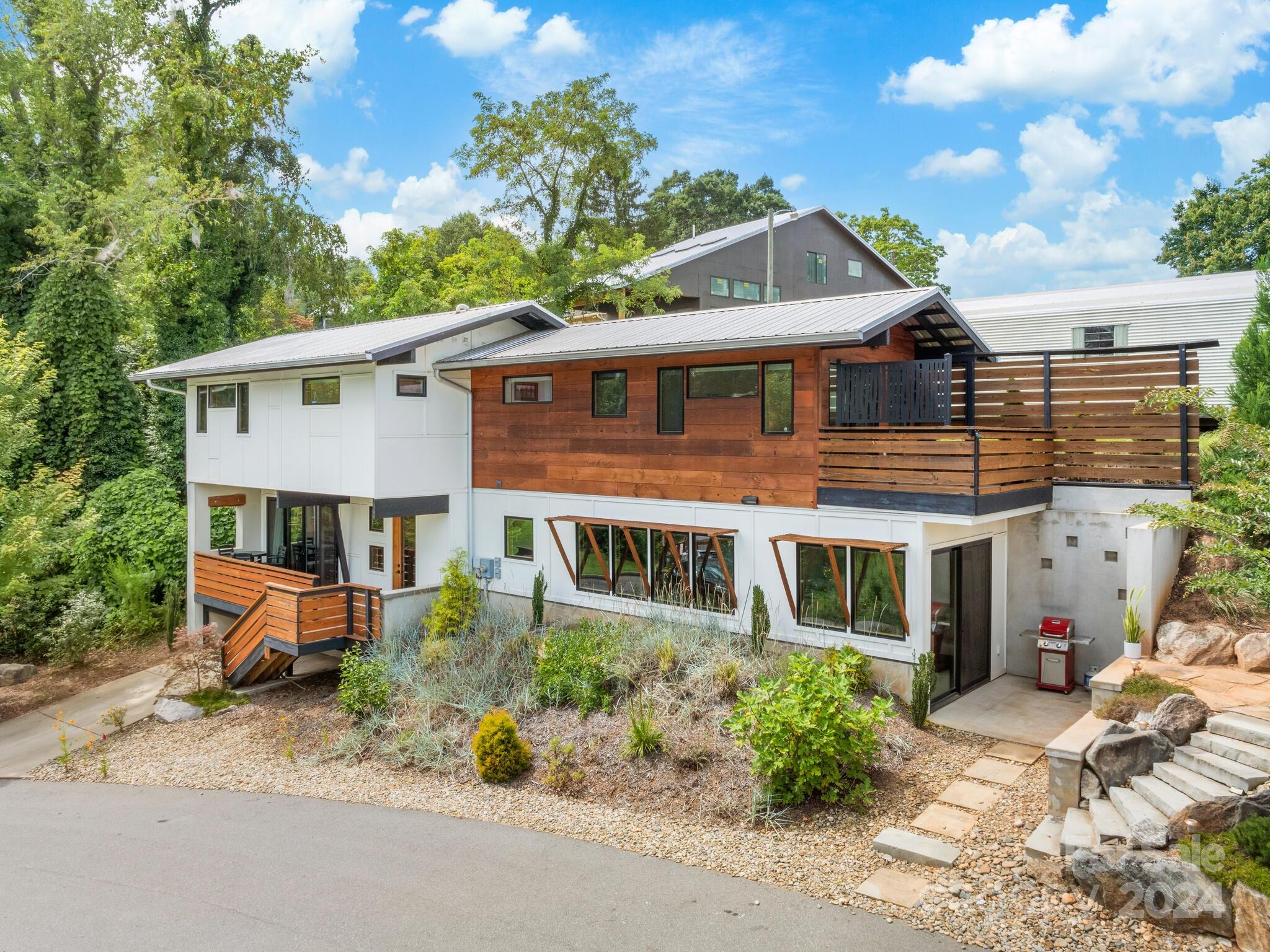 4 Osprey Trail Asheville NC 28806