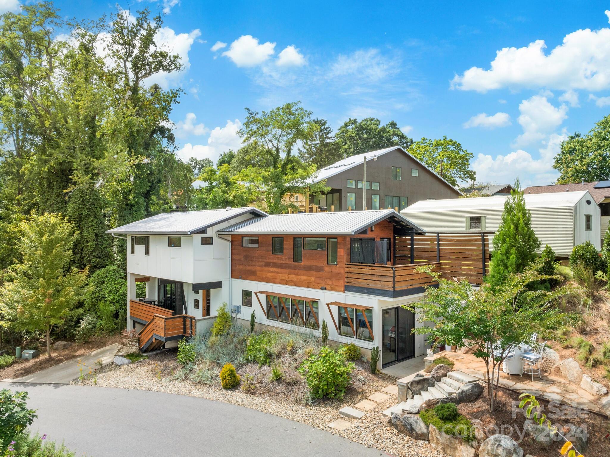 4 Osprey Trail Asheville NC 28806