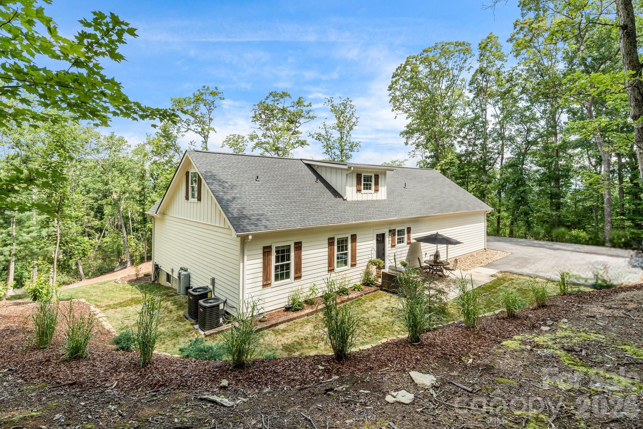 70 Jp Huggins Drive Hendersonville NC 28791
