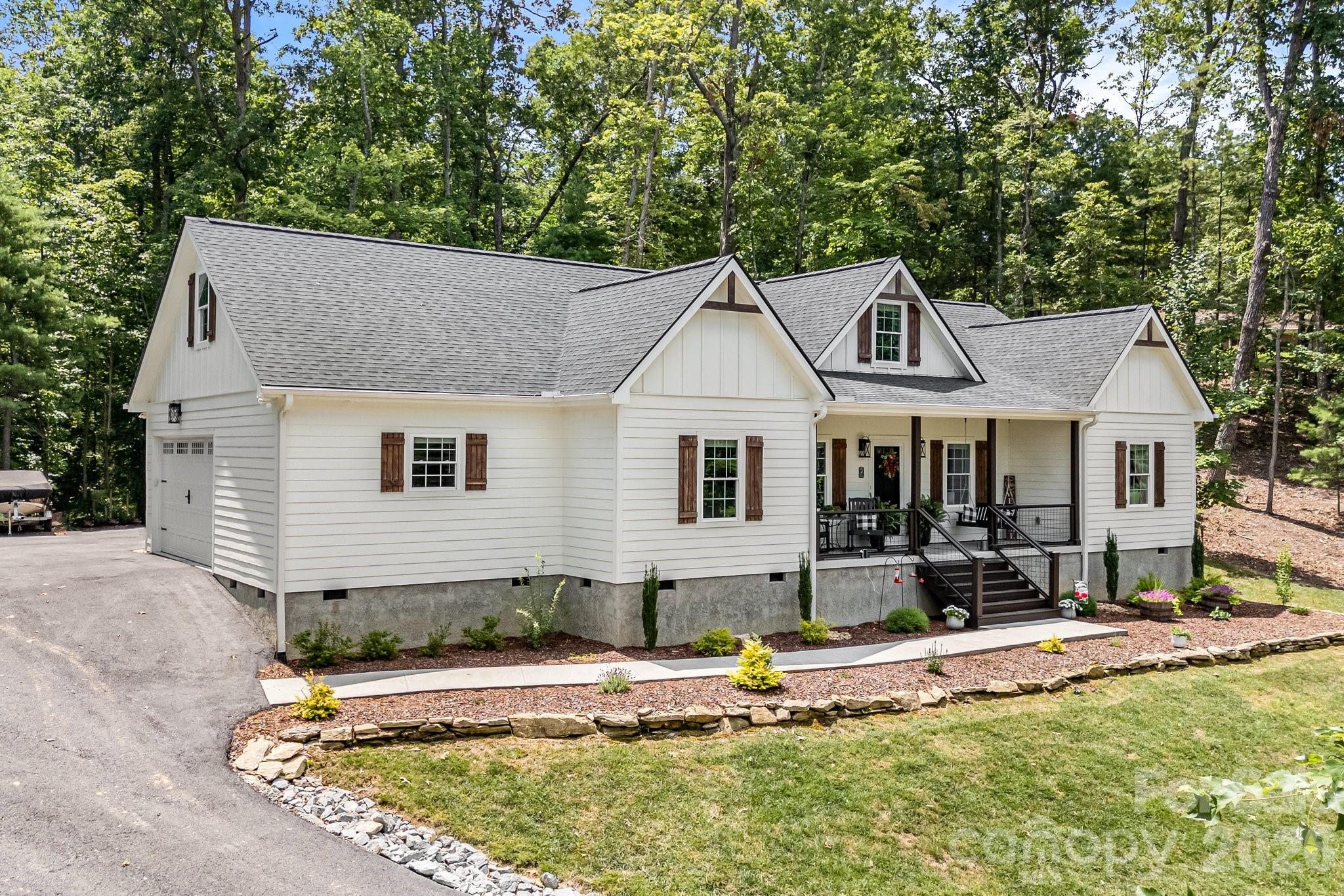 70 Jp Huggins Drive Hendersonville NC 28791