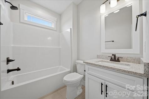 36 Sky Lane Court Columbus NC 28722