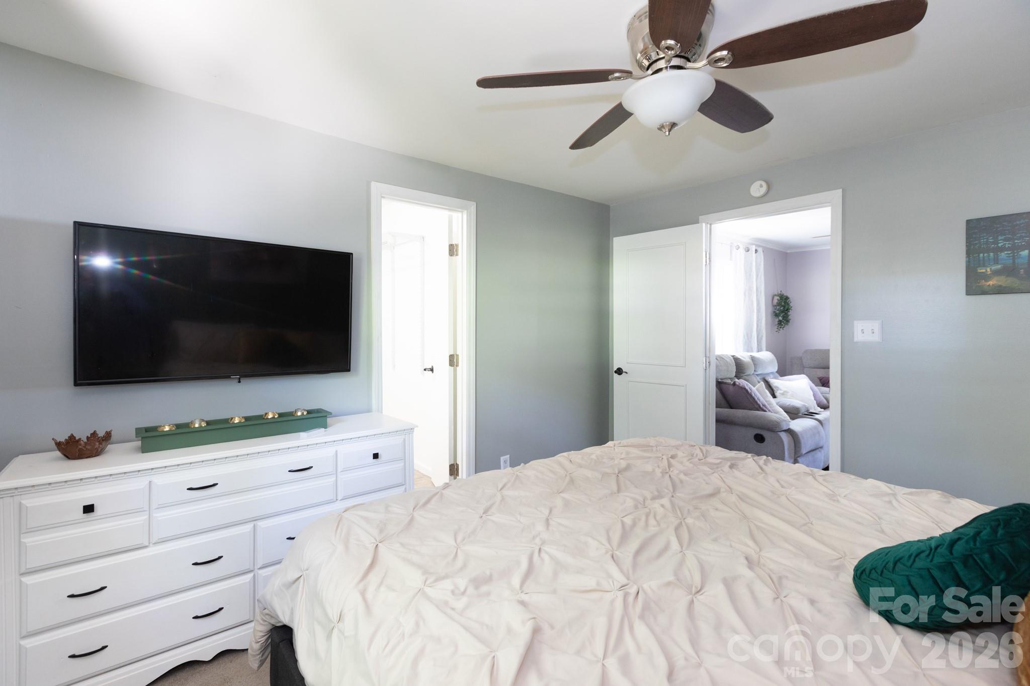 812 N Ransom Street Gastonia NC 28052
