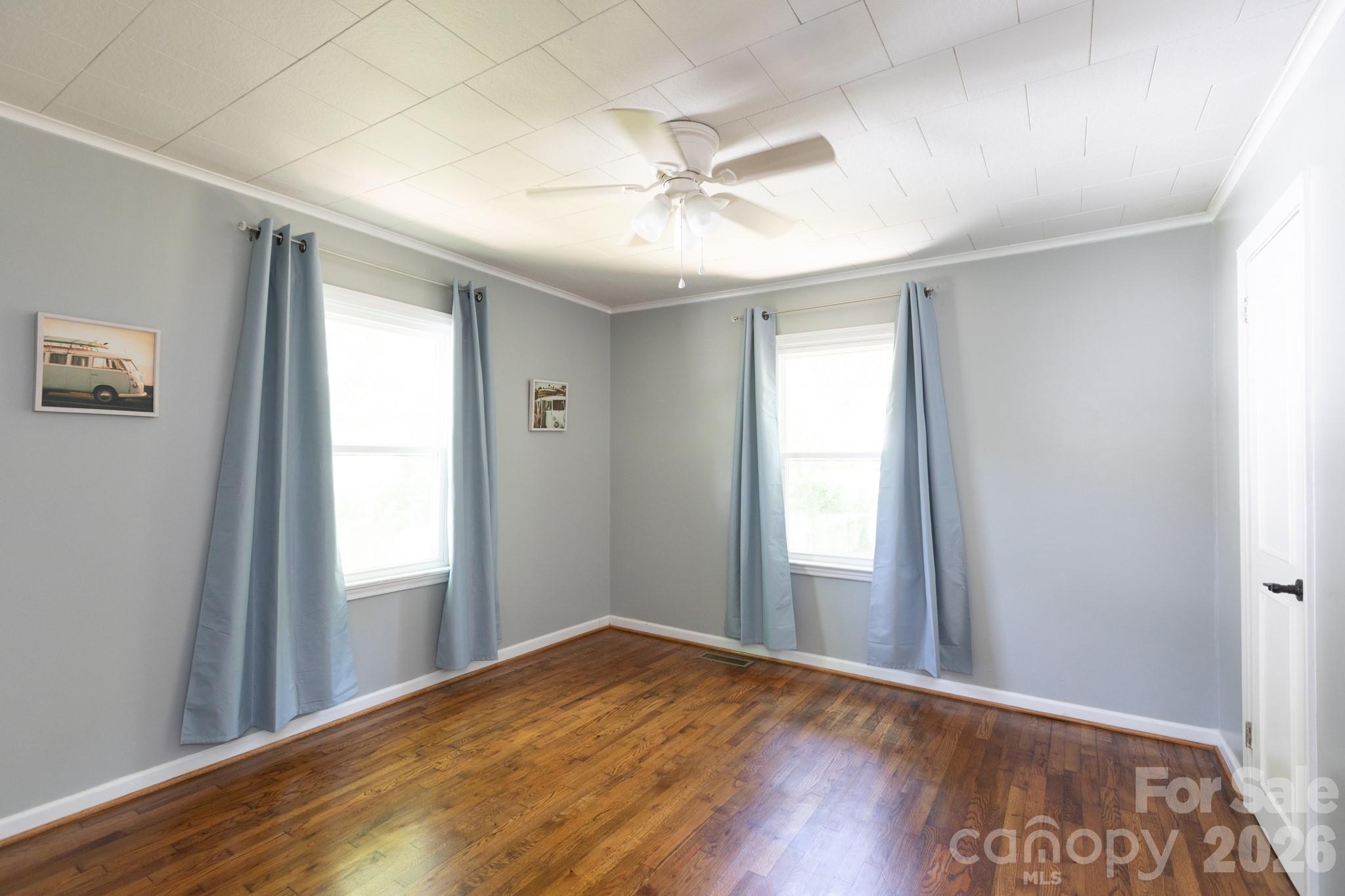 812 N Ransom Street Gastonia NC 28052