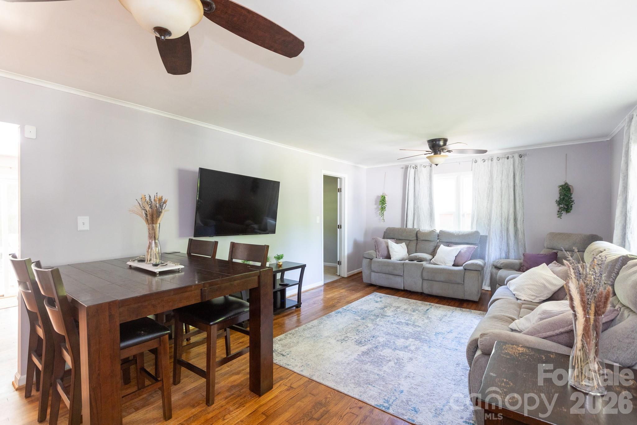 812 N Ransom Street Gastonia NC 28052