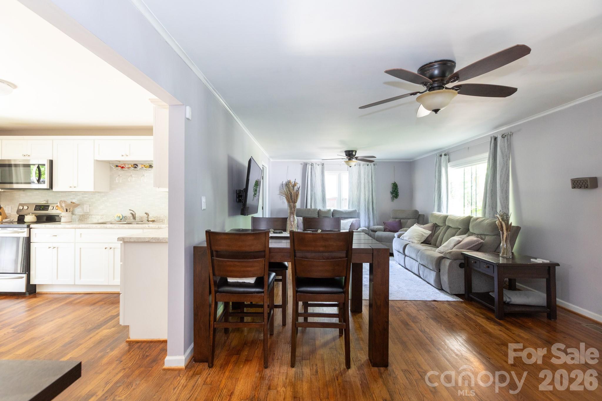 812 N Ransom Street Gastonia NC 28052