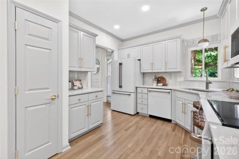 9223 Pebble Creek Way Charlotte NC 28269