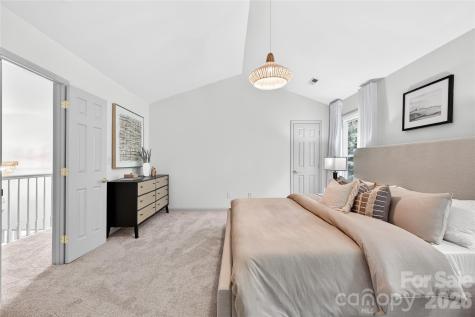 9223 Pebble Creek Way Charlotte NC 28269