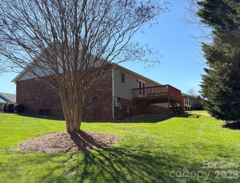 107 Forrest Glenn Court King NC 27021