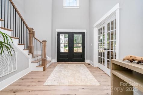 7221 Static Way Sherrills Ford NC 28673