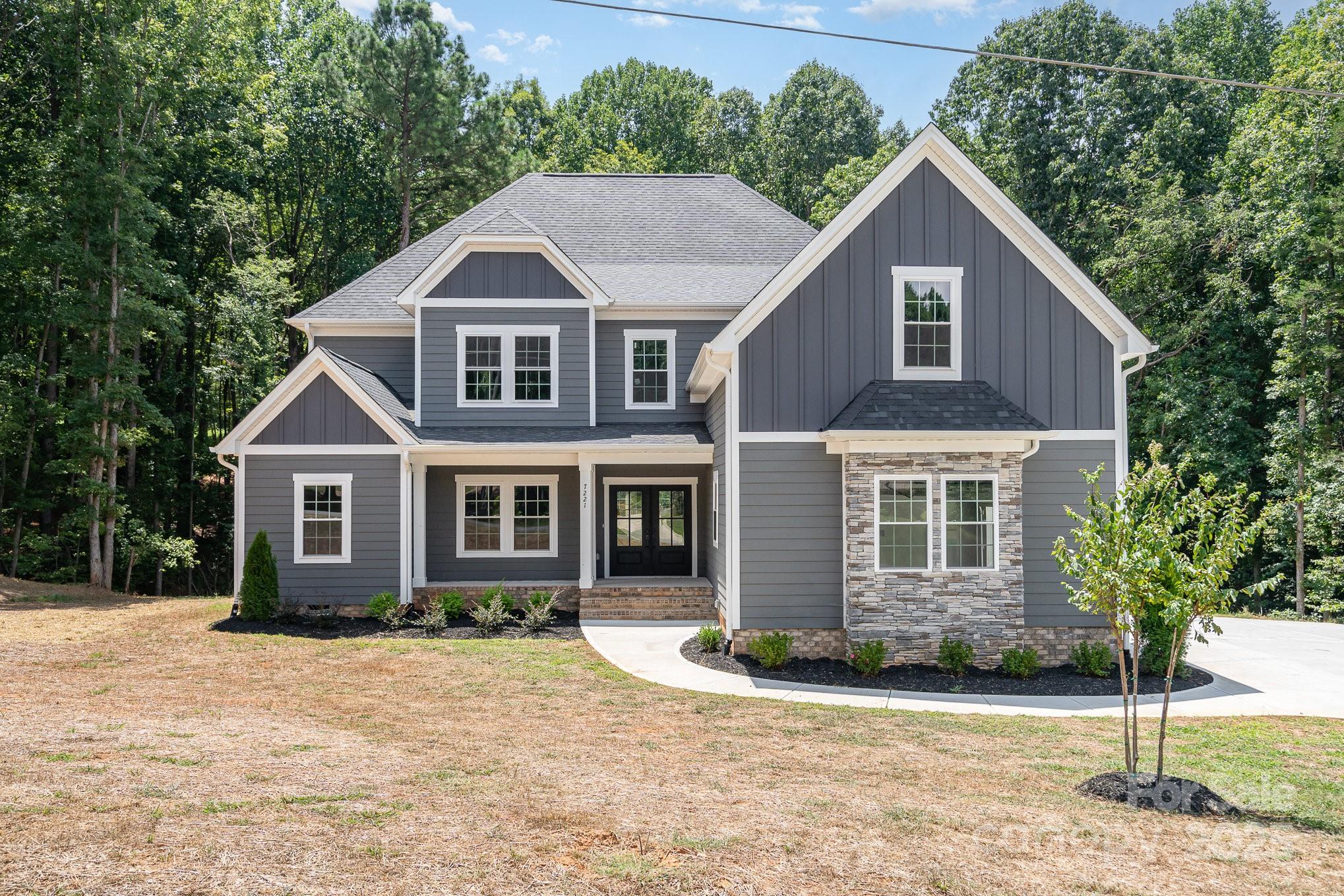 7221 Static Way Sherrills Ford NC 28673