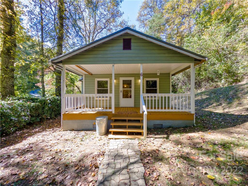 6 Genesis Trail Sylva NC 28779