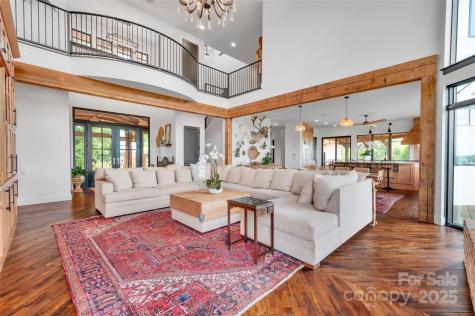 26 Bonnies Cove Trail Mills River NC 28759